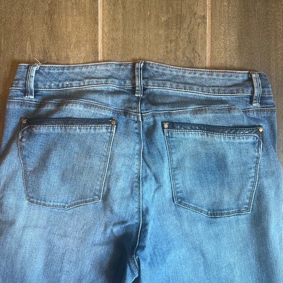 WHBM jeans with leather detail - Picture 6 of 6